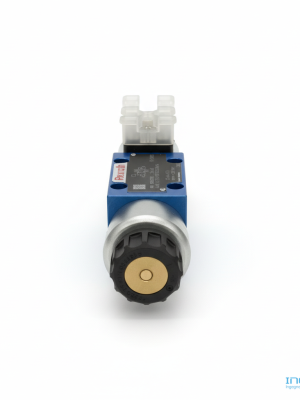 Bosch Rexroth 4WE6D6X/OFEG24N9K4 Directional Spool Valve 350 bar 24VDC Bosch Rexroth 4WE6D6X/OFEG24N9K4 Directional Spool Valve 350 bar 24VDC